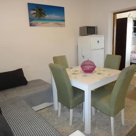 Apartments Gornji Karin Gornji Karin