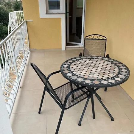 Appartement Apartments Gornji Karin Gornji Karin