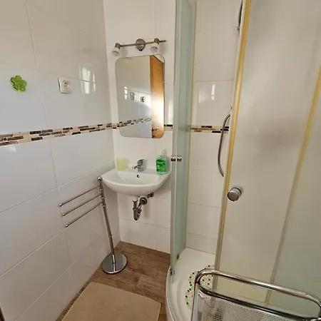 Appartement Apartments Gornji Karin