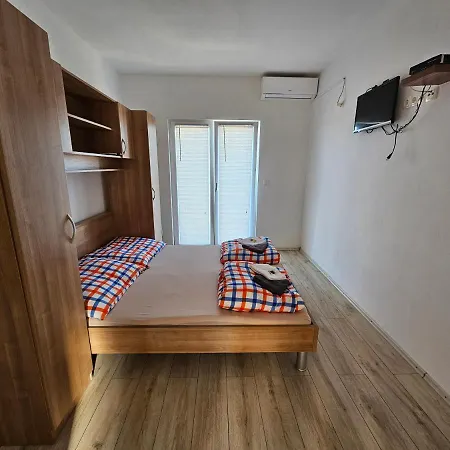 Apartments Gornji Karin